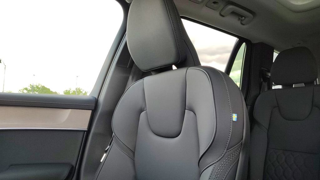 New 2026 Volvo XC90 B6 Plus AWD/4WD image 23
