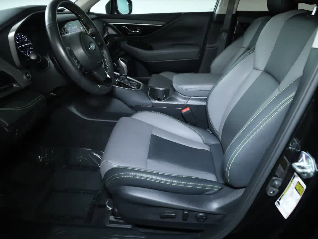 Certified 2024 Subaru Outback Onyx Edition XT AWD/4WD image 18