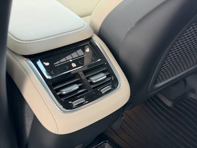 Certified 2026 Volvo XC90 B6 Plus w/ Protection Package Premier AWD/4WD image 12