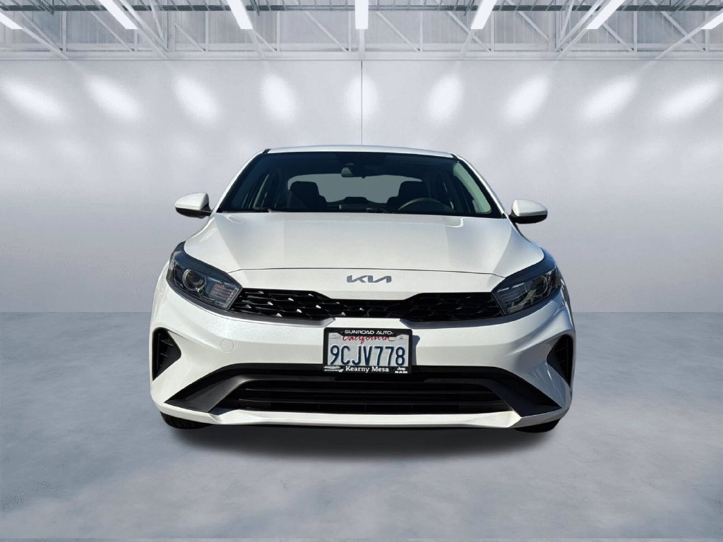 Used 2023 Kia Forte LXS FWD image 2
