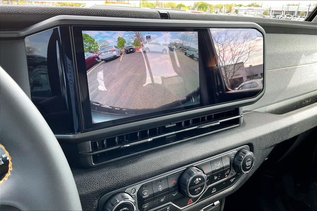 Used 2024 Jeep Wrangler Sport S AWD/4WD image 24