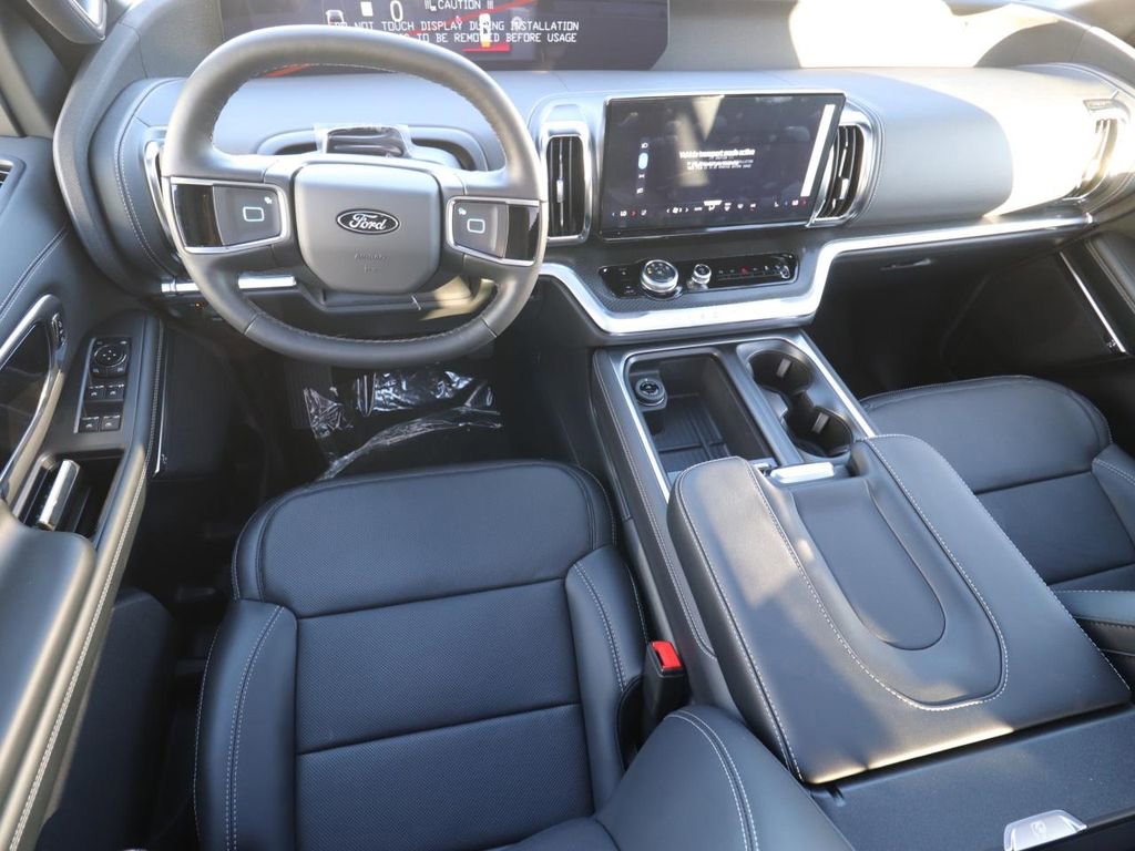 New 2026 Ford Expedition Platinum w/ Stealth Appearance Package image 10