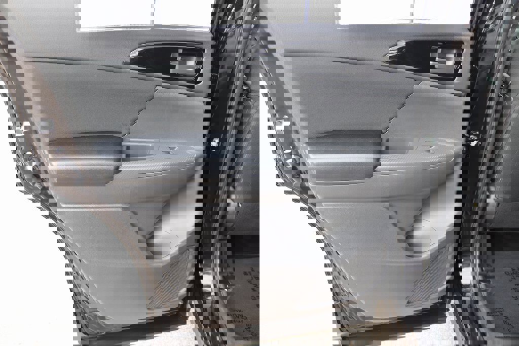 Used 2024 Mitsubishi Eclipse Cross ES image 10