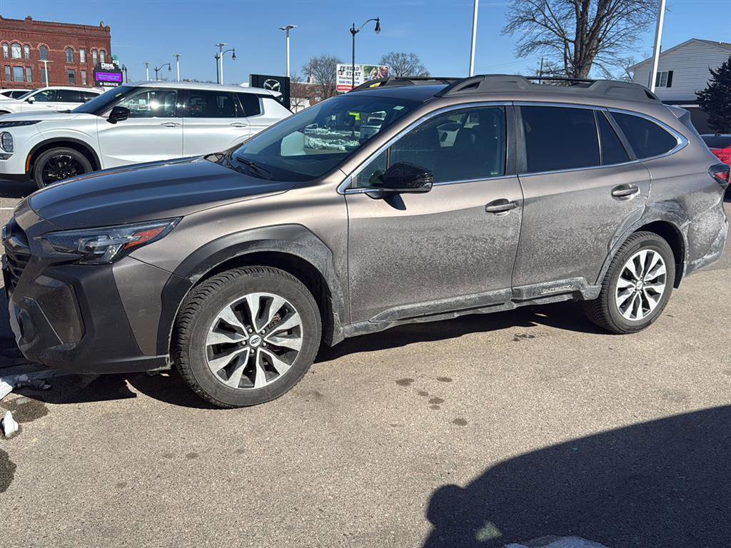 Used 2023 Subaru Outback Limited XT image 13
