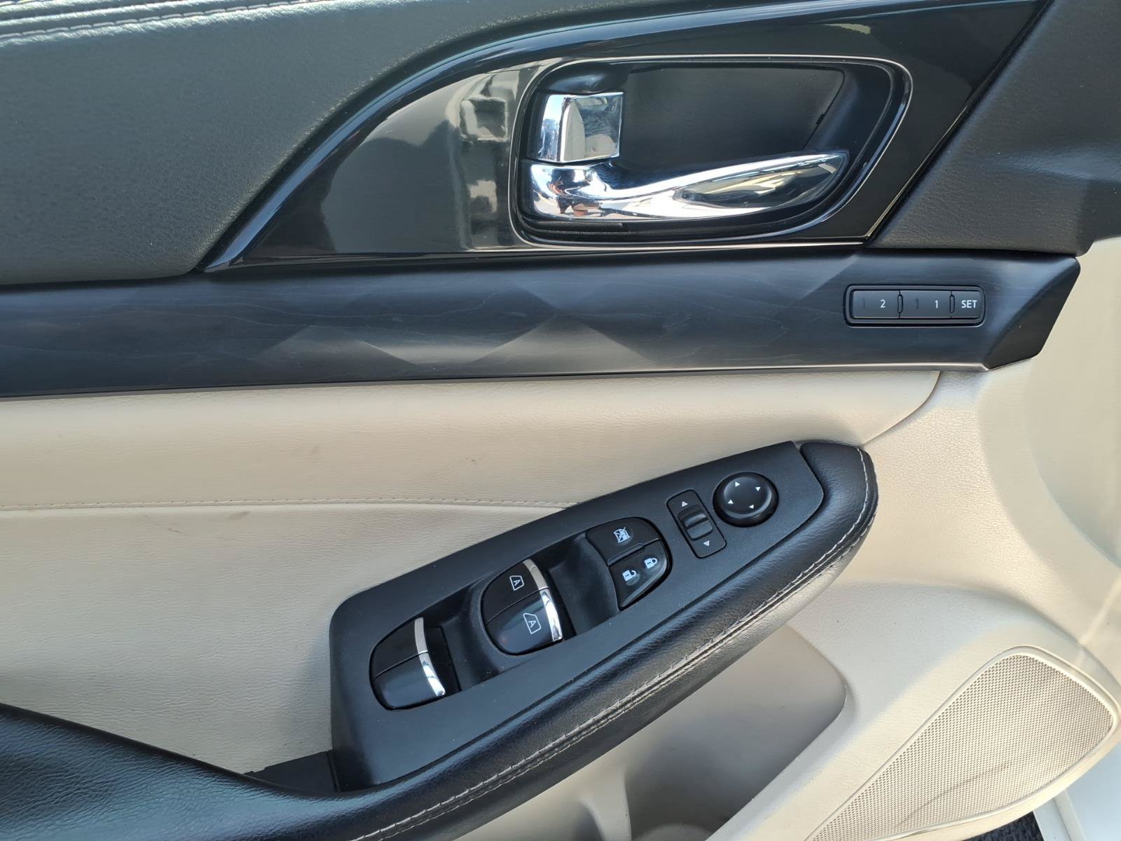 Used 2021 Nissan Maxima Platinum w/ Sport Mat Group FWD image 24