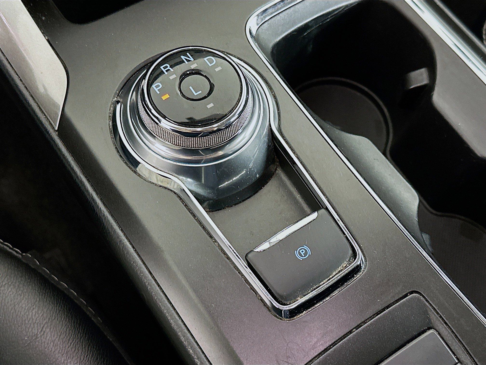 Used 2018 Ford Fusion Energi SE image 24