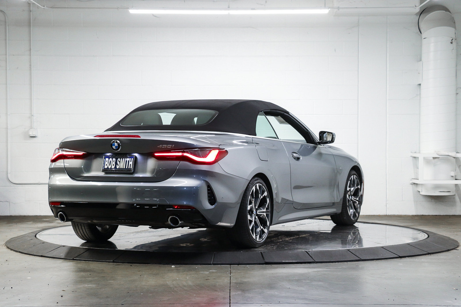 Used 2026 BMW 430i Convertible w/ Parking Assistance Package RWD image 7