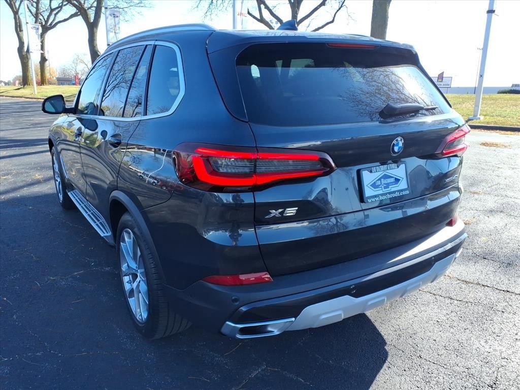 Used 2023 BMW X5 xDrive40i w/ Premium Package image 5