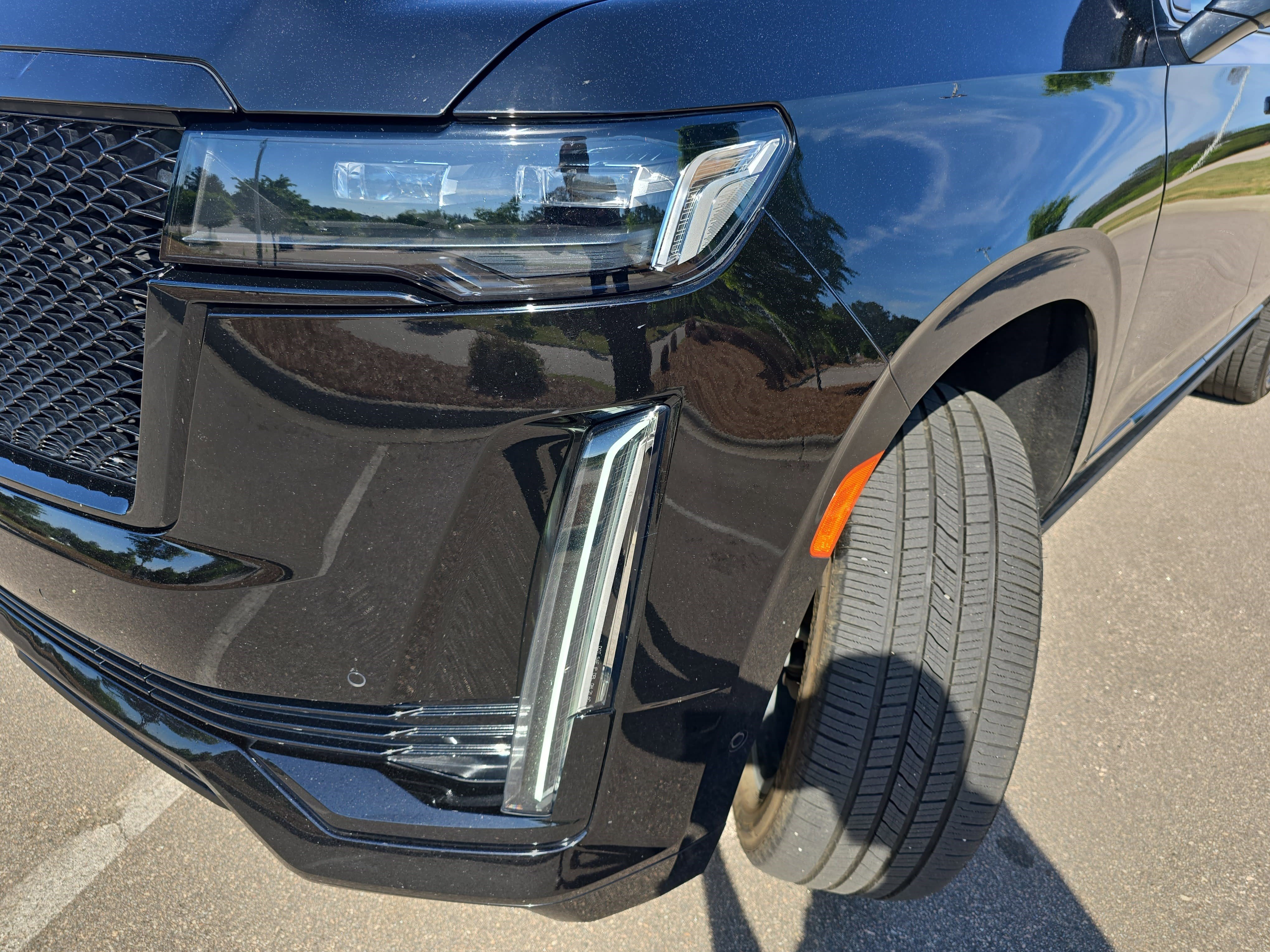Used 2021 Cadillac Escalade ESV Sport Platinum w/ Heavy-Duty Trailer Package AWD/4WD image 34
