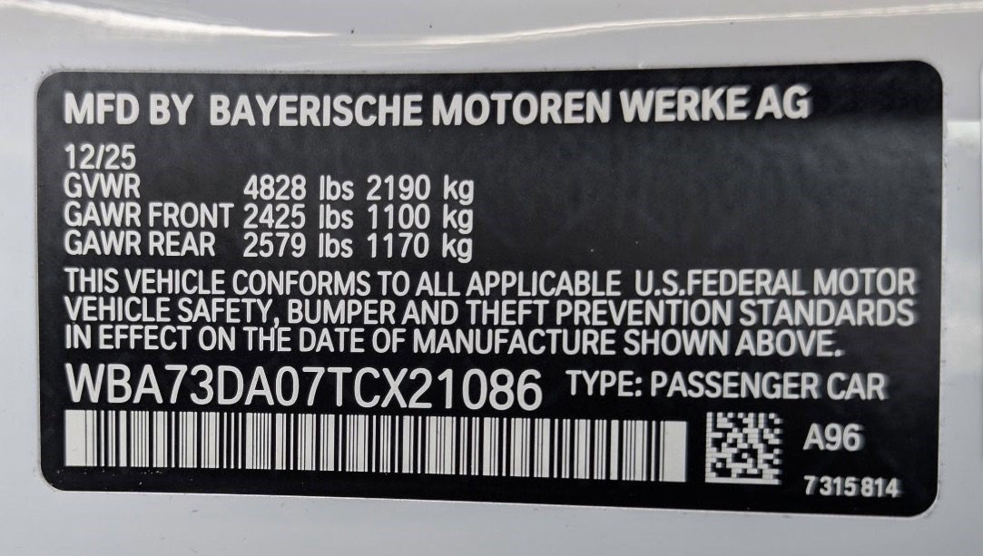 Used 2026 BMW M440i Coupe RWD image 49