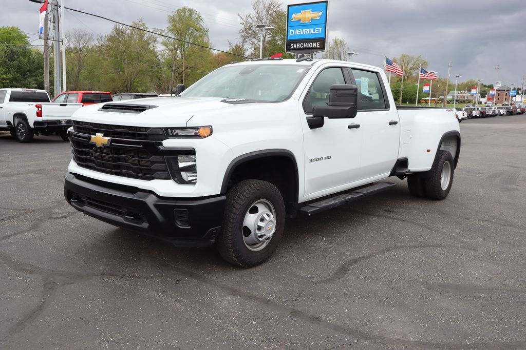 Used 2024 Chevrolet Silverado 3500 W/T AWD/4WD image 25