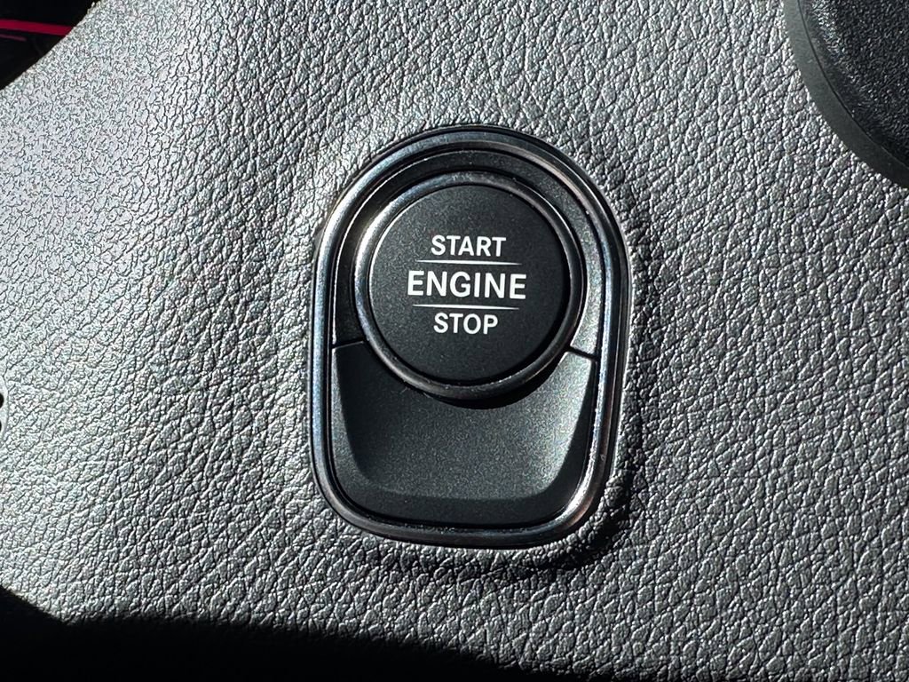 New 2026 Mercedes-Benz Sprinter 144 Cargo image 19