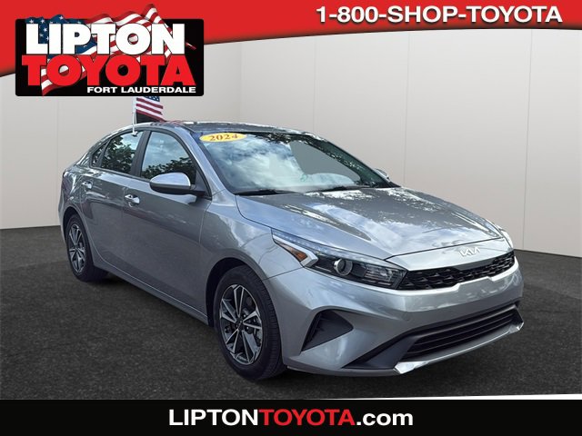 Used 2024 Kia Forte LXS