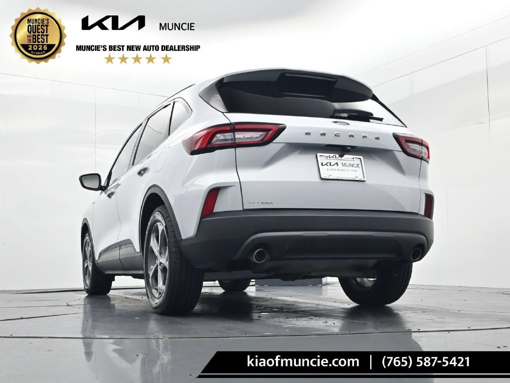 Used 2025 Ford Escape ST-Line FWD image 40