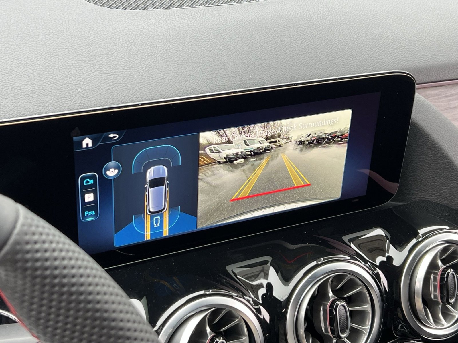 New 2026 Mercedes-Benz GLA 250 4MATIC image 17