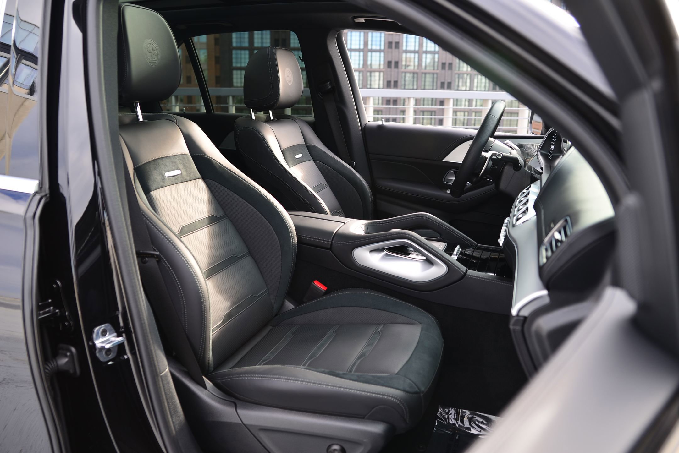 Used 2025 Mercedes-Benz GLE 53 AMG 4MATIC image 21