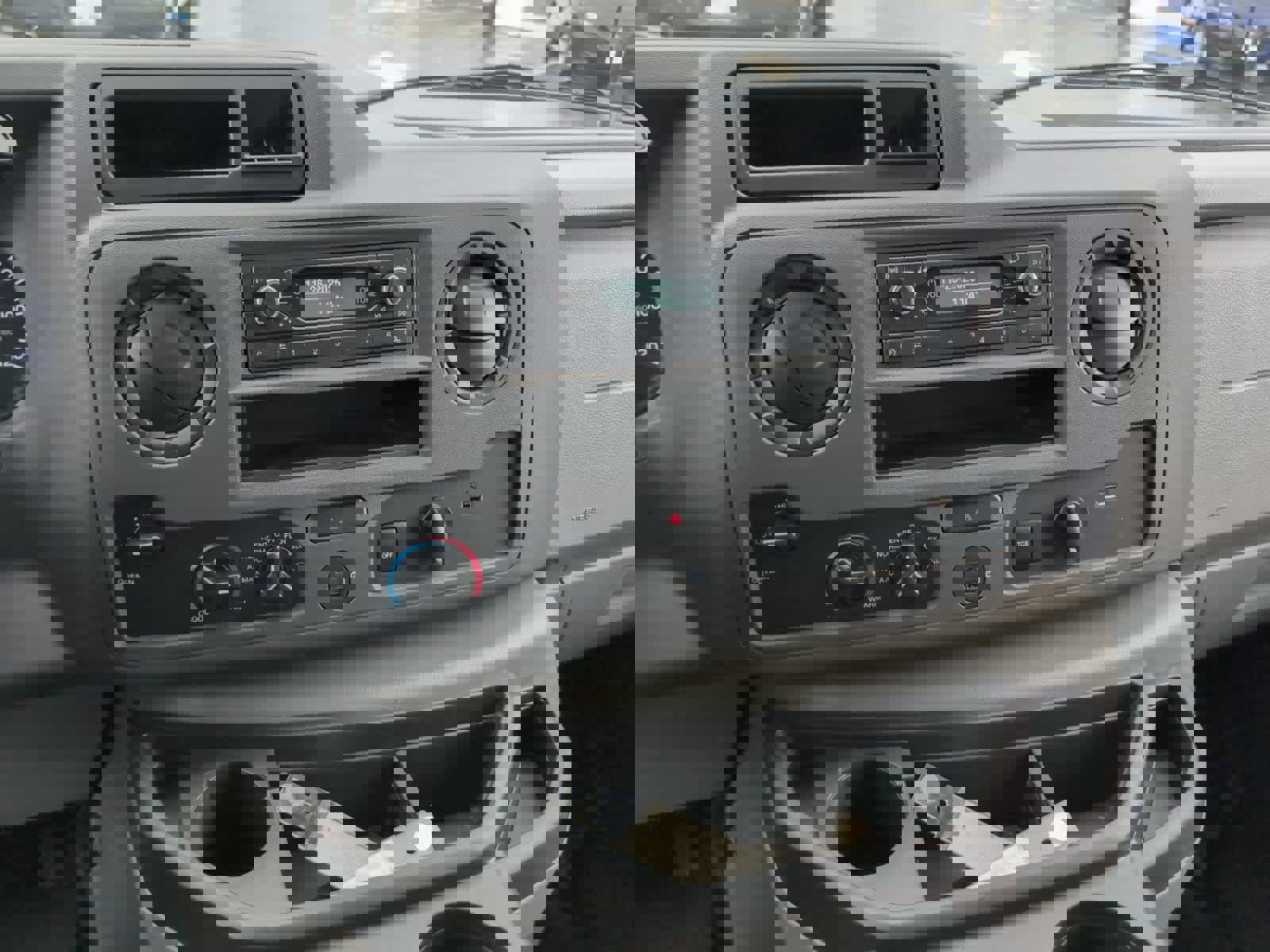 Used 2024 Ford E-450 and Econoline 450 Super Duty w/ Power Windows & Locks Group image 20