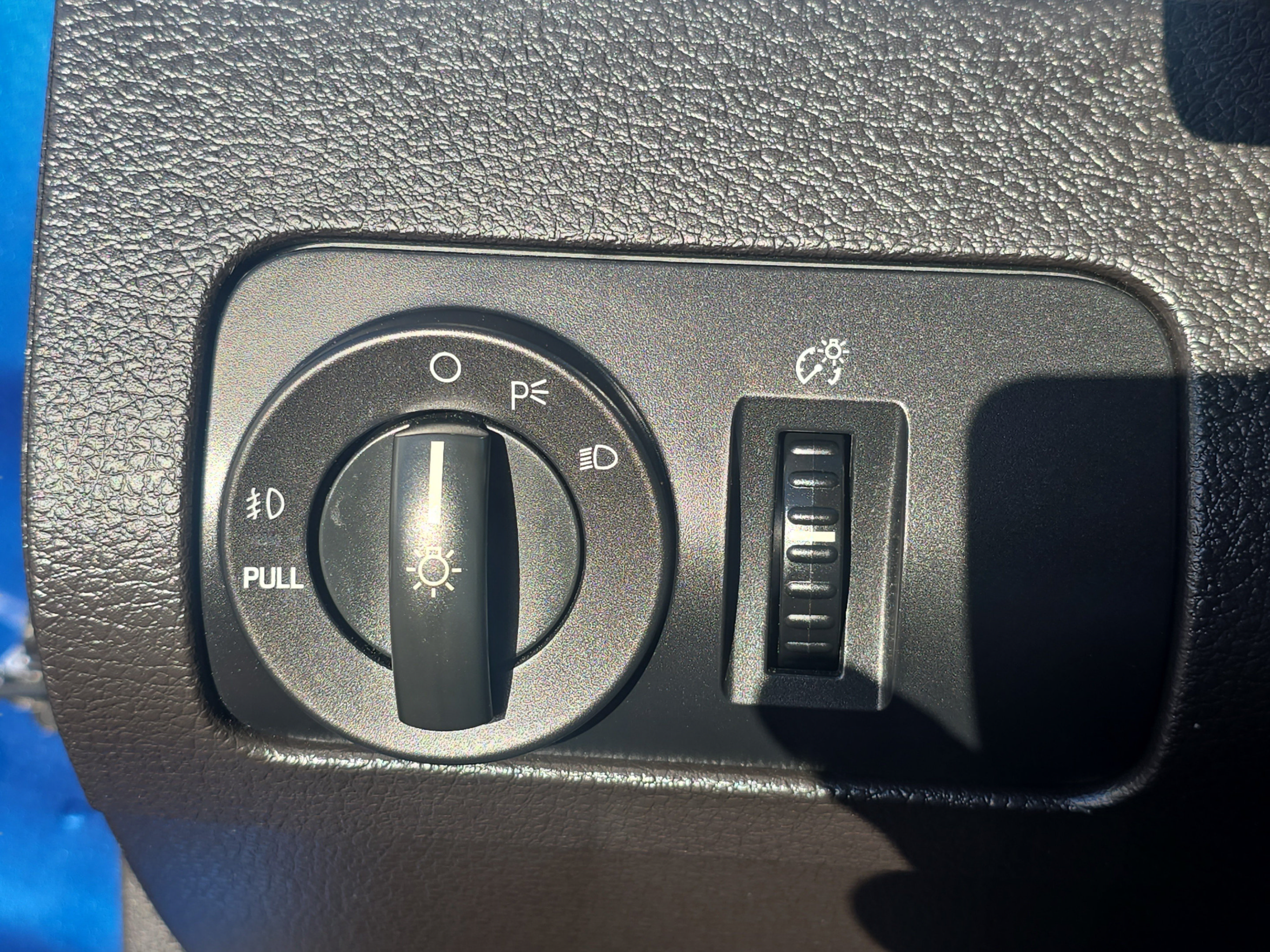 Used 2008 Ford Mustang GT Premium RWD image 21