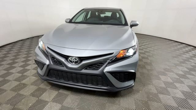 Used 2024 Toyota Camry SE FWD image 12