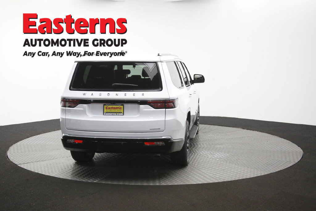 Used 2024 Jeep Wagoneer Series II w/ Flexible Seating Group RWD image 43