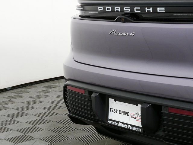 New 2026 Porsche Macan 4 Electric AWD/4WD image 36
