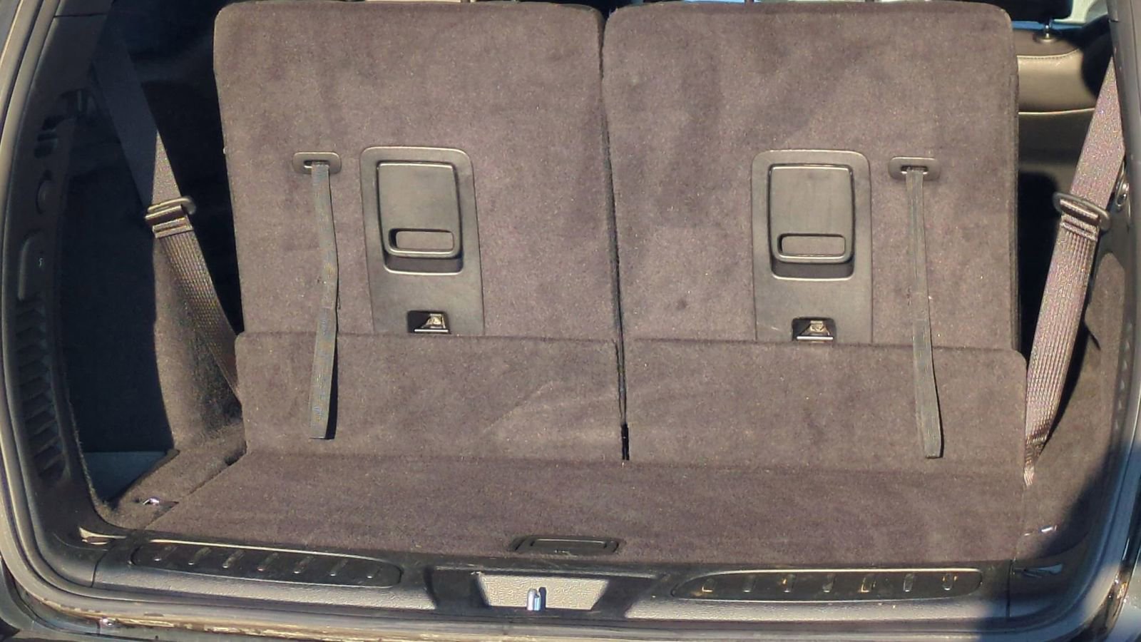 Used 2023 Dodge Durango R/T w/ Hemi Orange Plus Package image 44