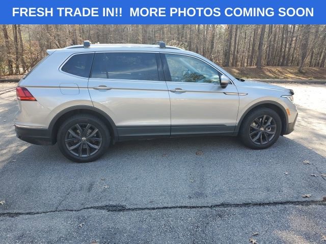 Used 2022 Volkswagen Tiguan SE image 7