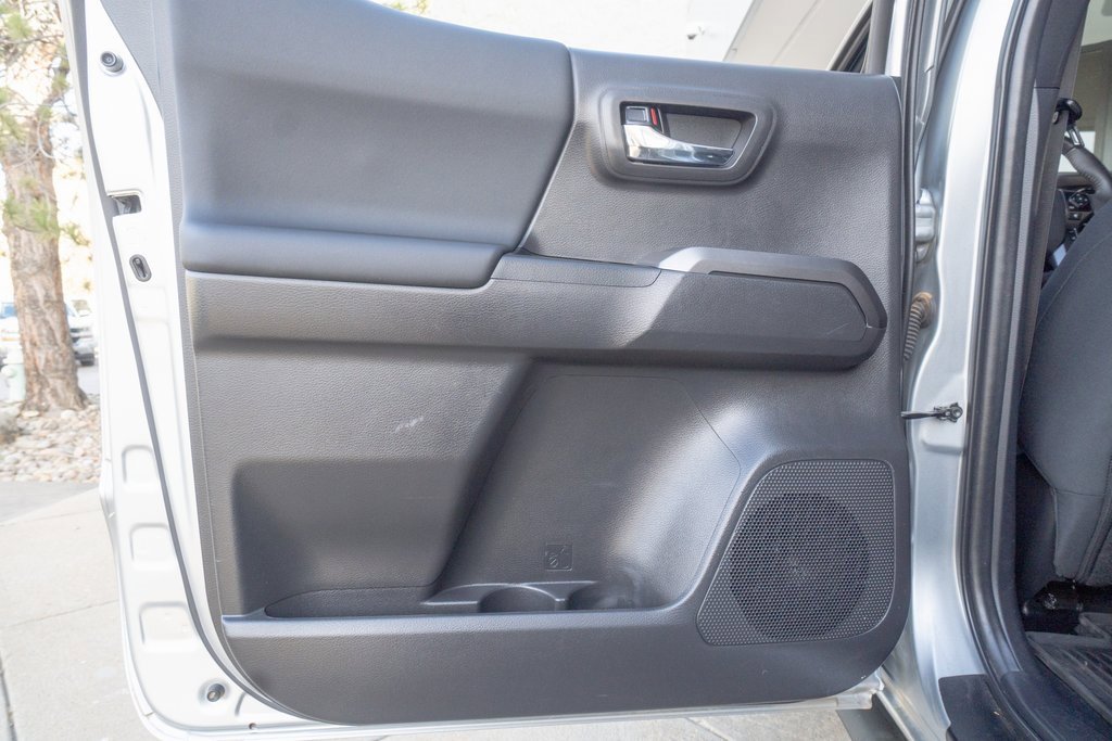 Used 2022 Toyota Tacoma 4x4 Double Cab image 16