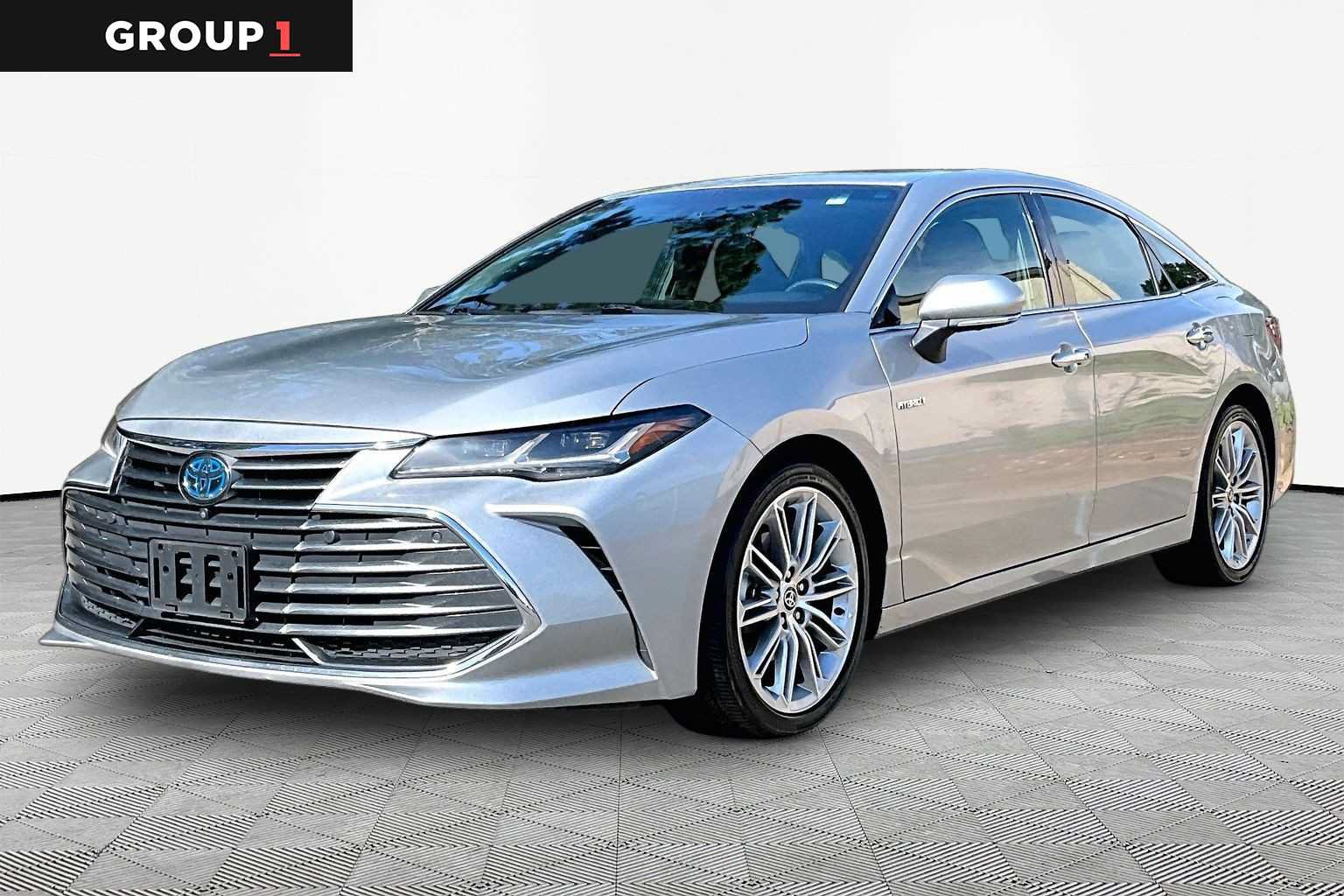Certified 2021 Toyota Avalon Limited w/ Advanced Safety Package FWD image 1