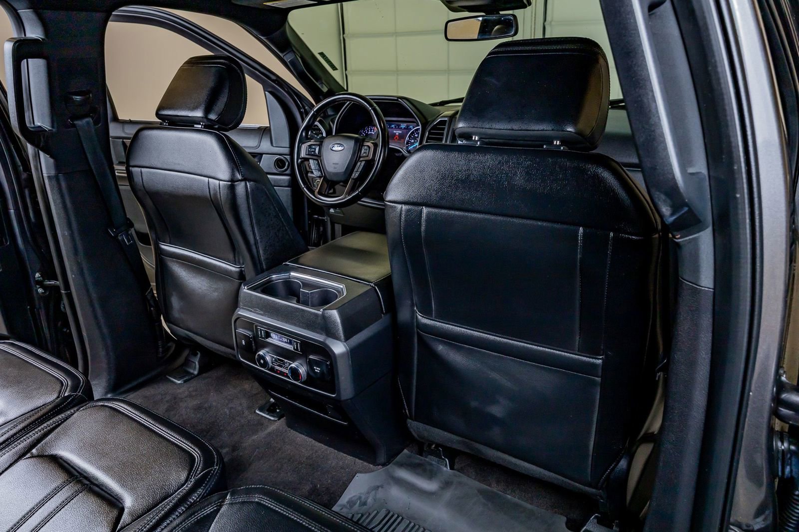 Used 2021 Ford Expedition Max Limited RWD image 28