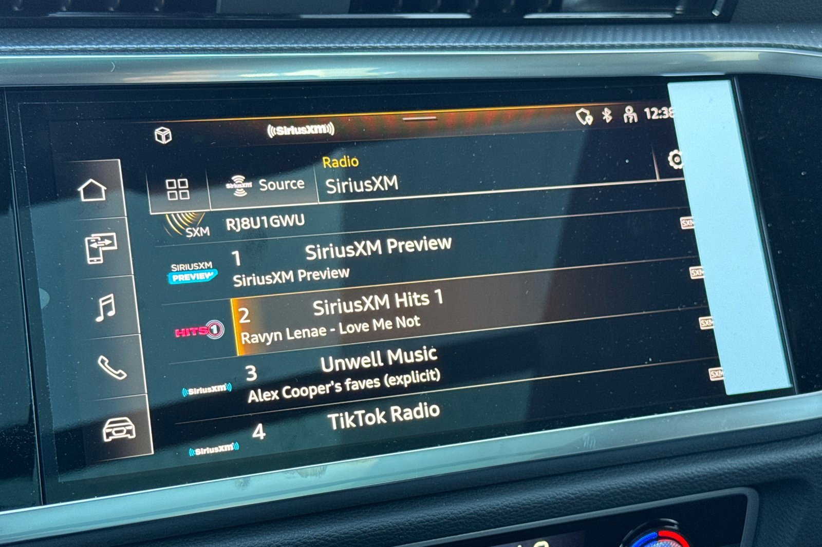 New 2025 Audi Q3 2.0T Premium Plus image 15