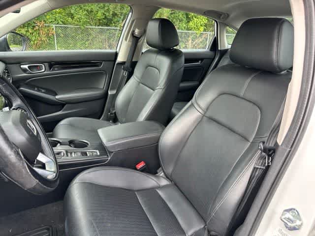 Used 2023 Honda Civic Touring image 3