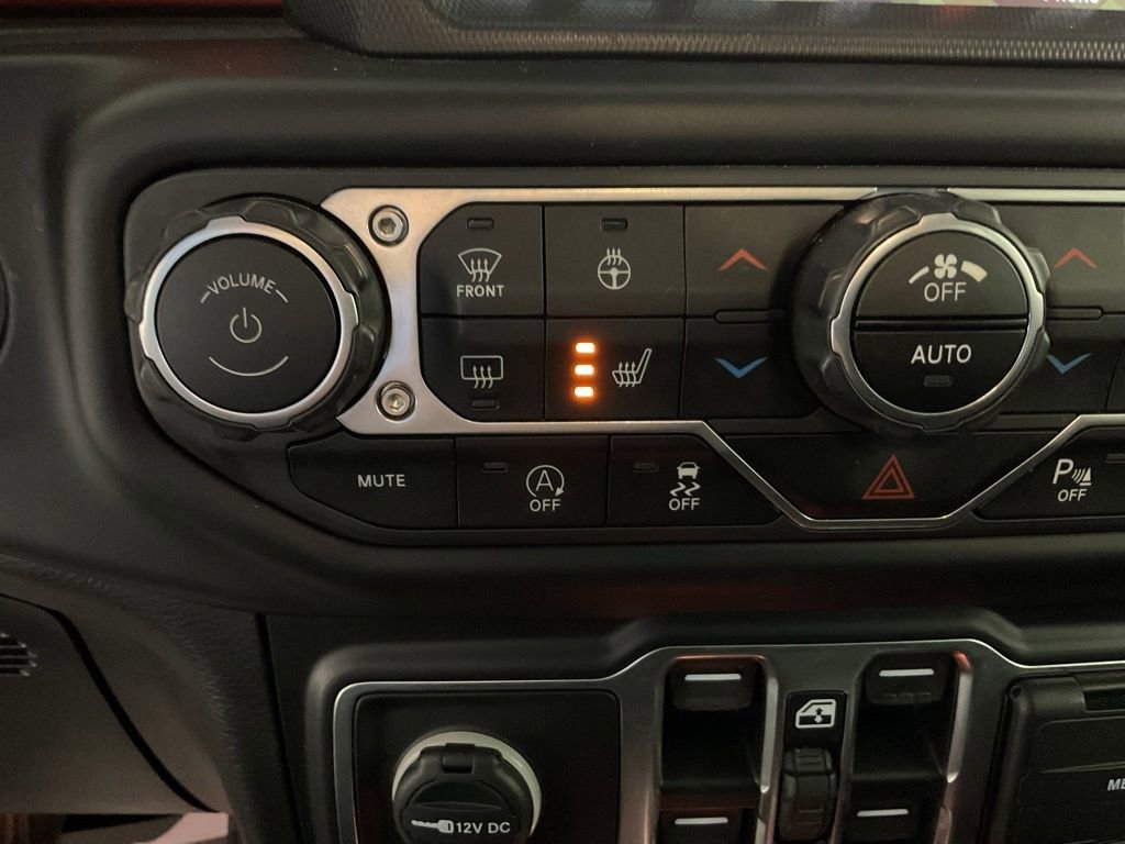 Used 2020 Jeep Wrangler Unlimited Rubicon w/ Uconnect 4C Nav & Sound Group AWD/4WD image 5