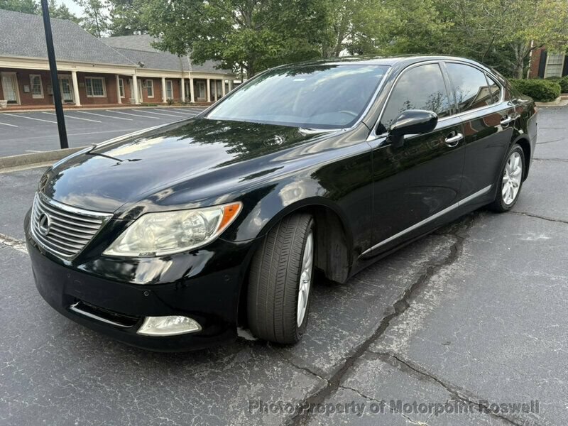 Used 2008 Lexus LS 460 RWD image 2