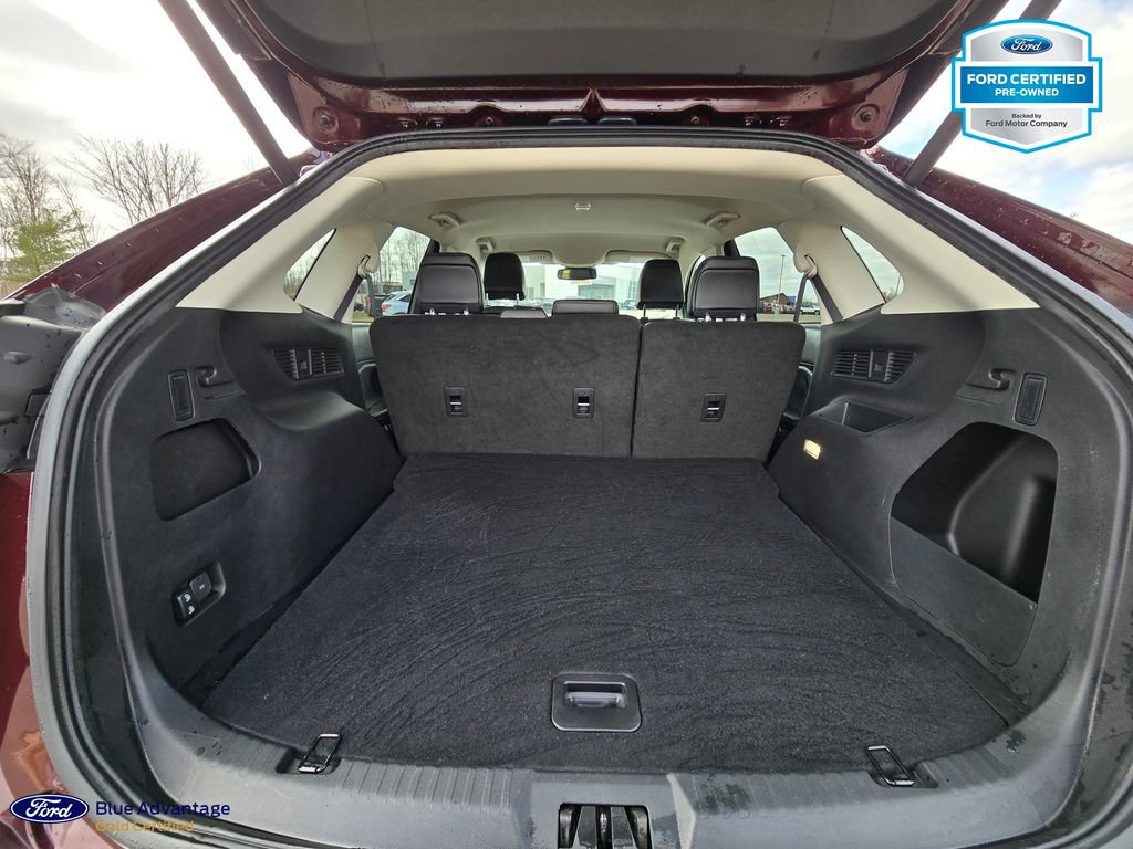 Used 2024 Ford Edge SEL w/ Convenience Package image 16