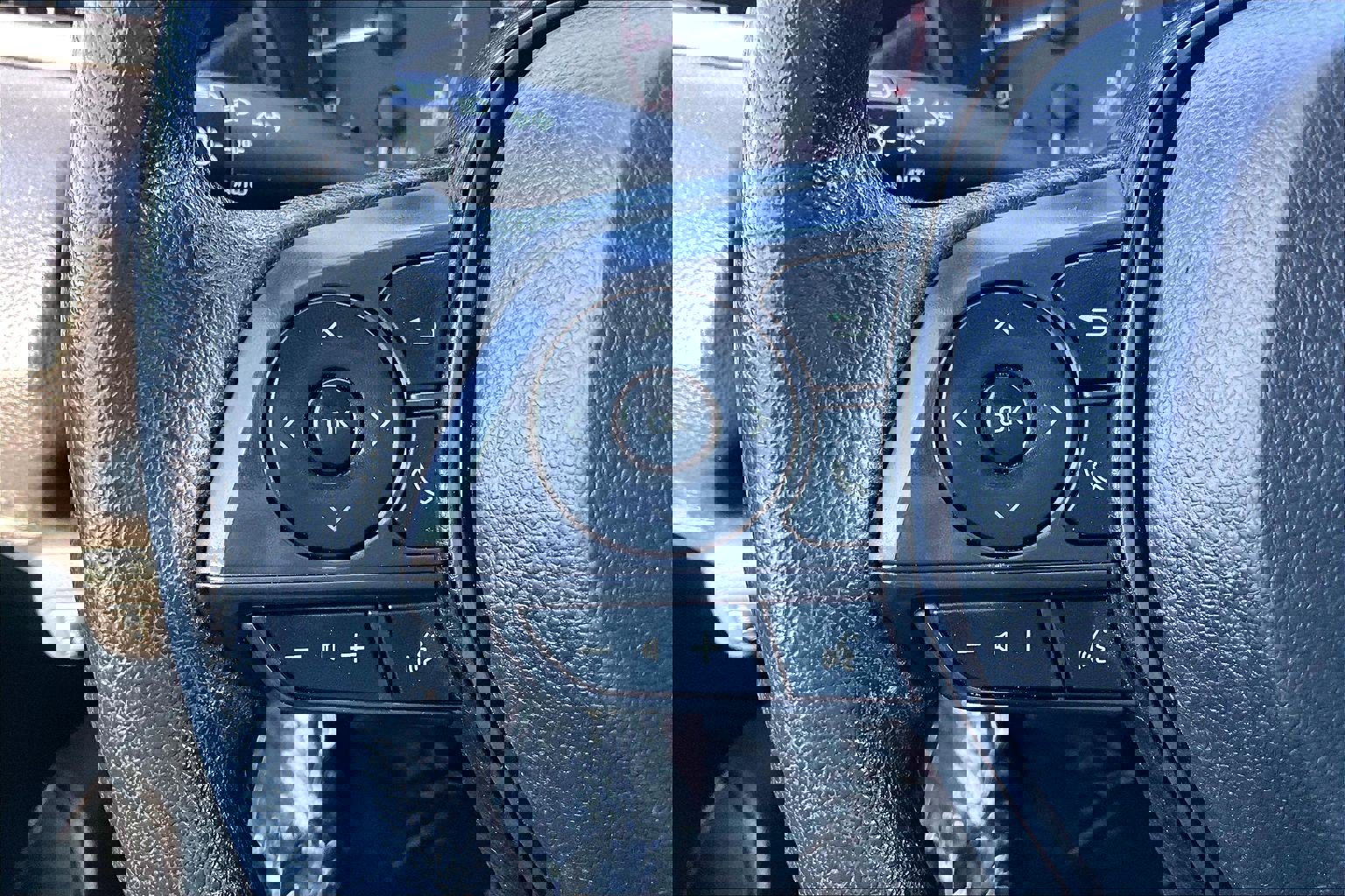 Used 2023 Toyota Corolla LE image 17