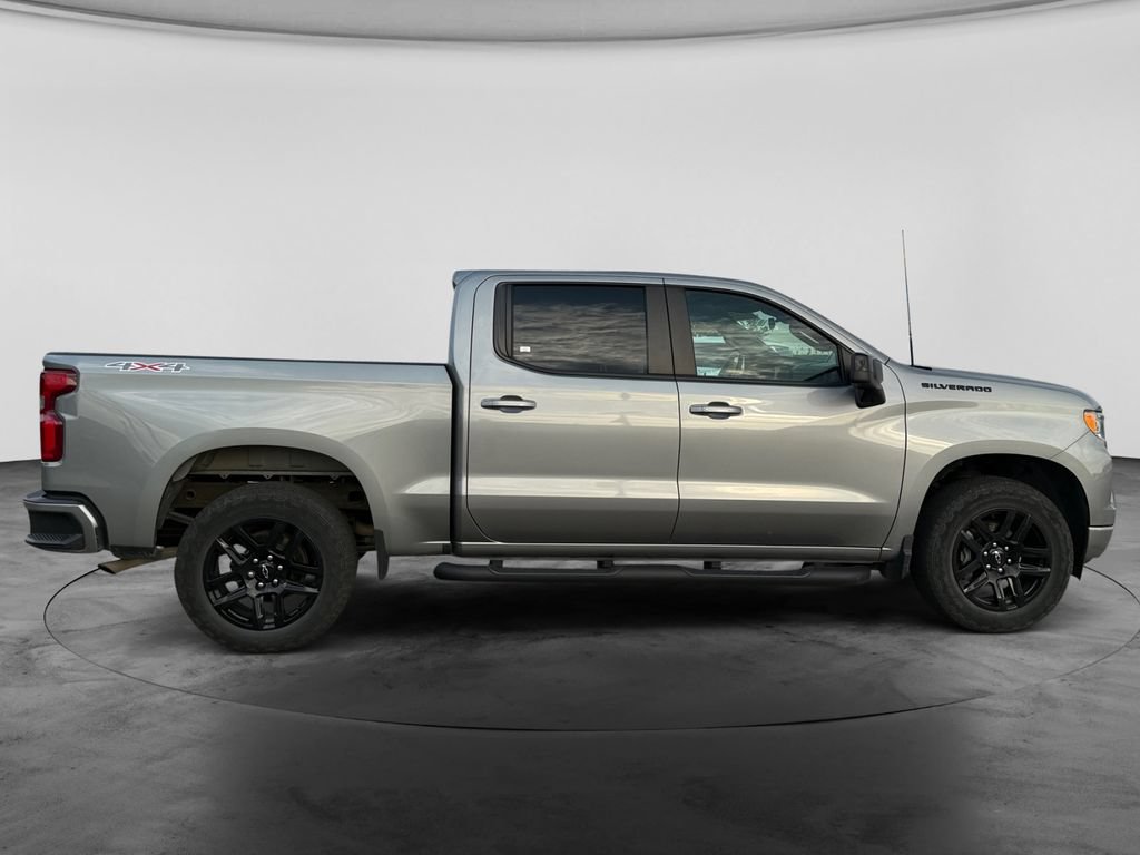 Used 2023 Chevrolet Silverado 1500 RST w/ Convenience Package II AWD/4WD image 11