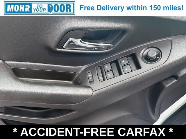 Used 2022 Chevrolet Trax LT FWD image 11