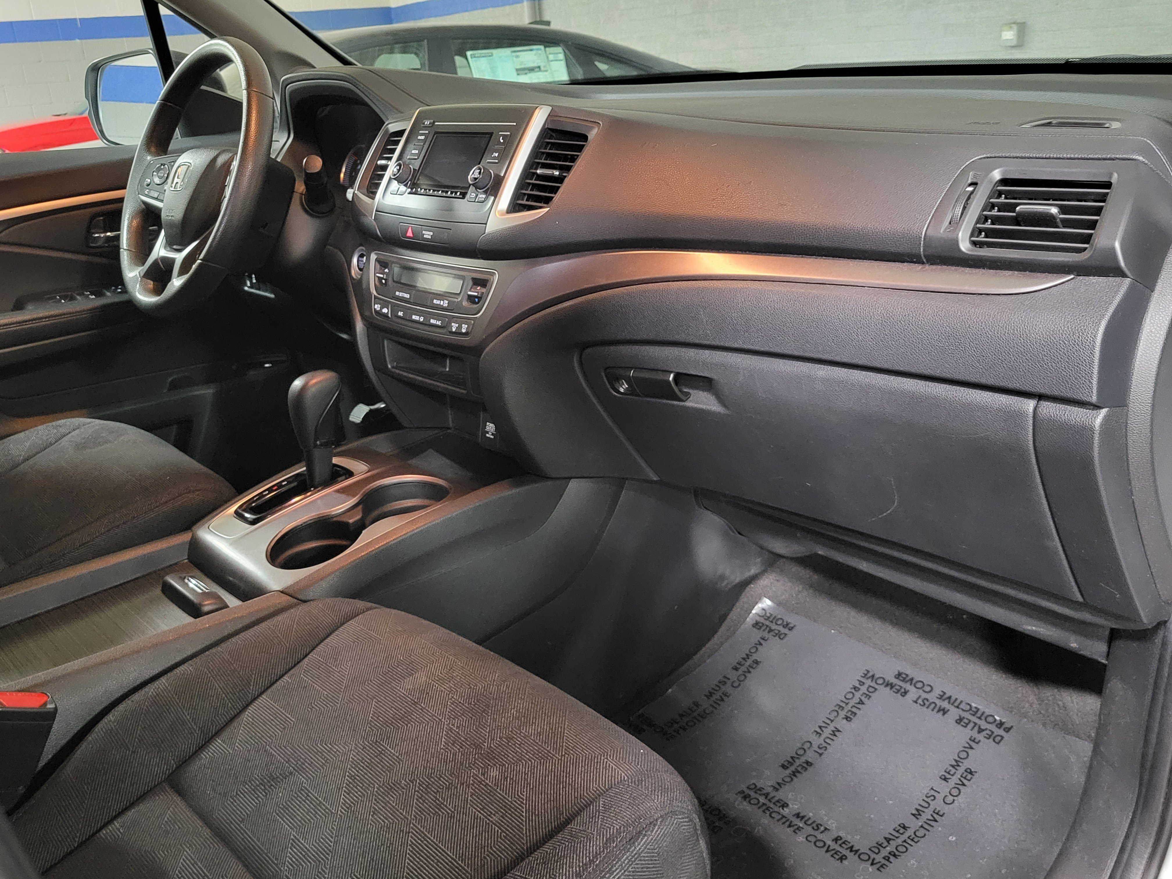 Certified 2020 Honda Pilot LX image 10