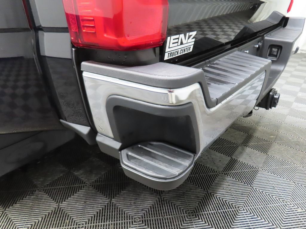 Used 2026 Ford F450 XLT w/ FX4 Off-Road Package AWD/4WD image 41
