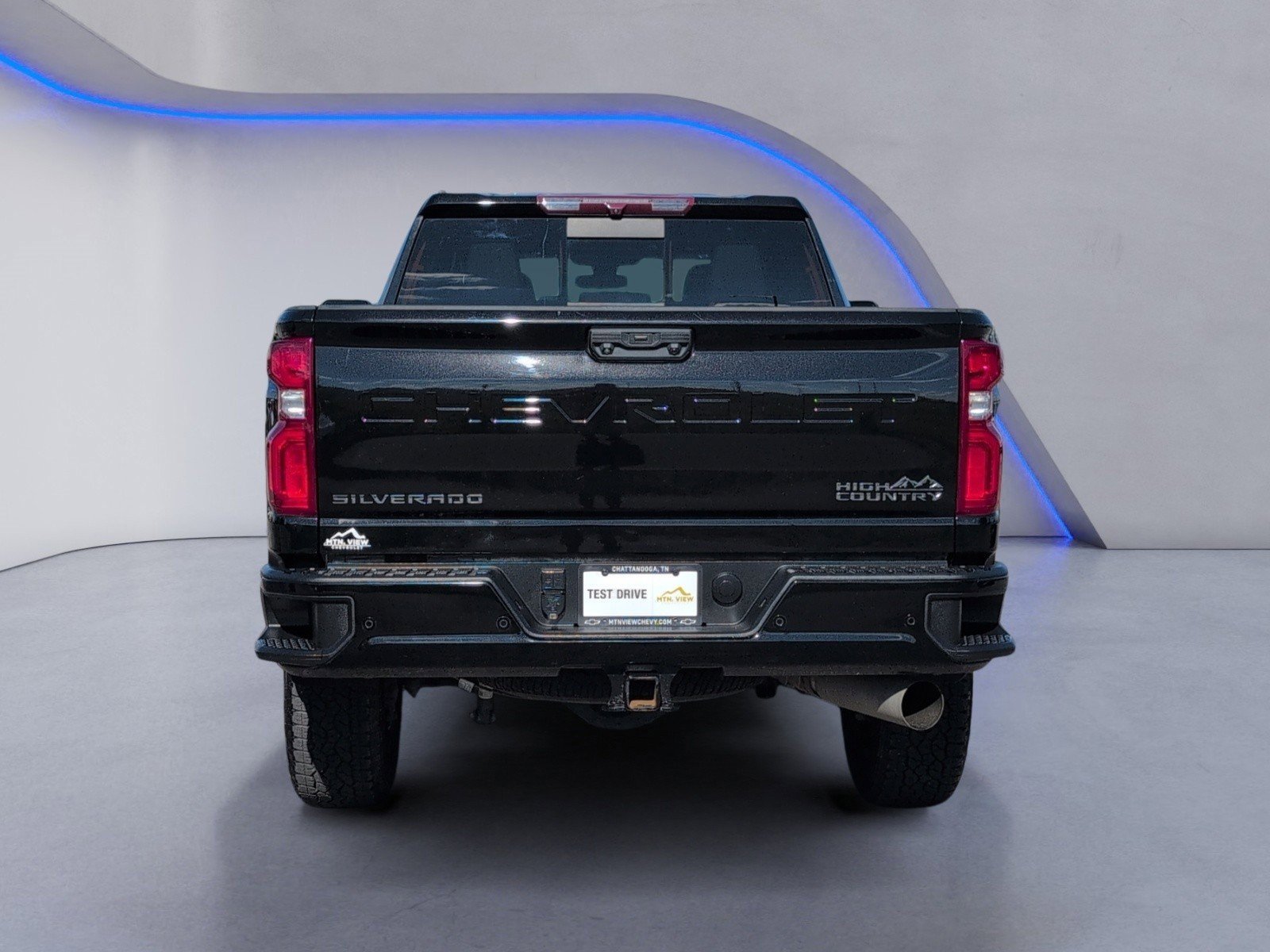 Certified 2023 Chevrolet Silverado 2500 High Country w/ Safety Package II image 14