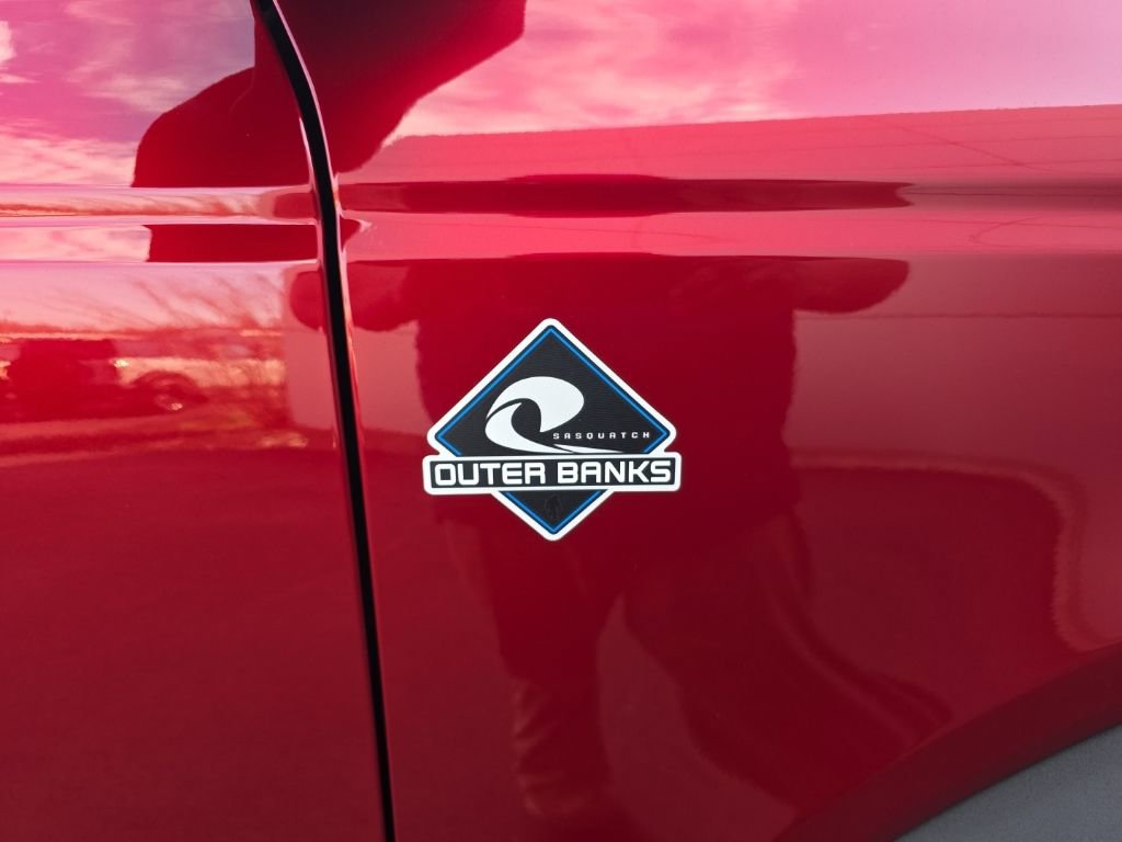 New 2026 Ford Bronco Outer Banks w/ Sasquatch Package image 5