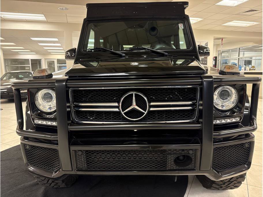 Used 2014 Mercedes-Benz G 63 AMG G 63 AMG 4MATIC Sport Utility image 2