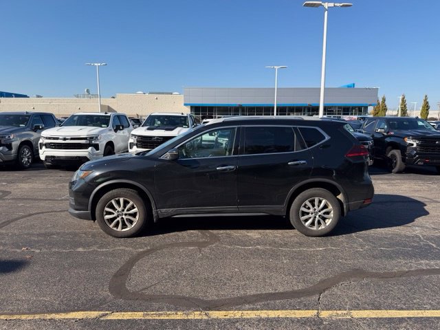 Used 2020 Nissan Rogue S w/ Special Edition Package AWD/4WD image 2