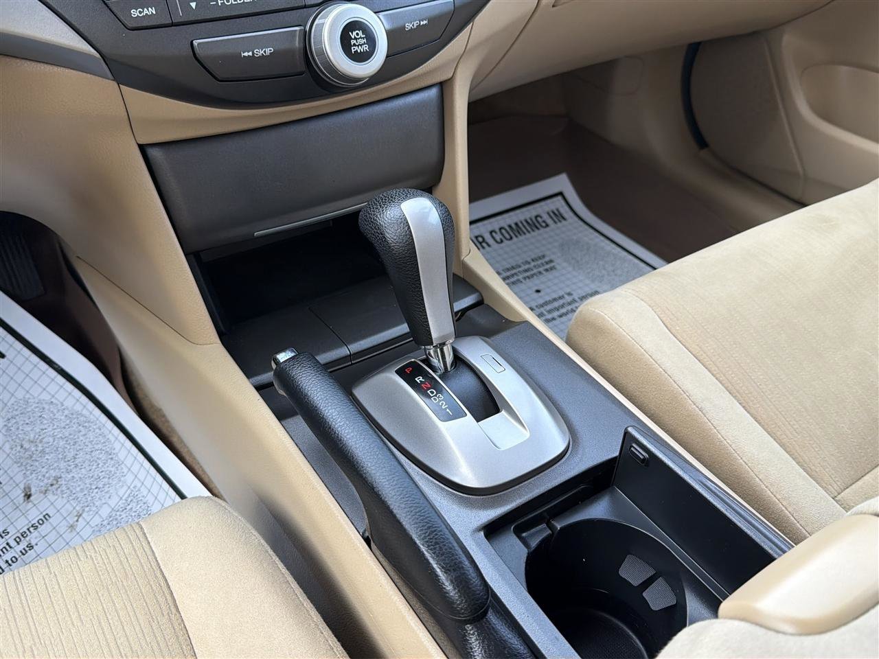 Used 2011 Honda Accord LX image 19