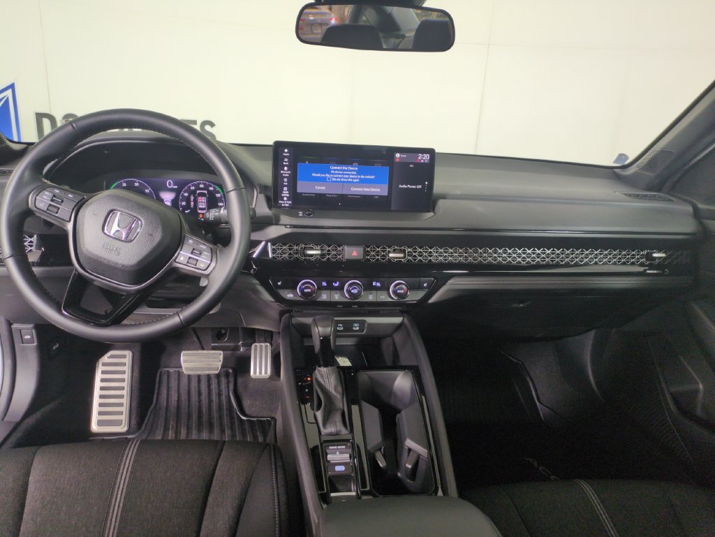 Certified 2025 Honda Accord Sport image 18