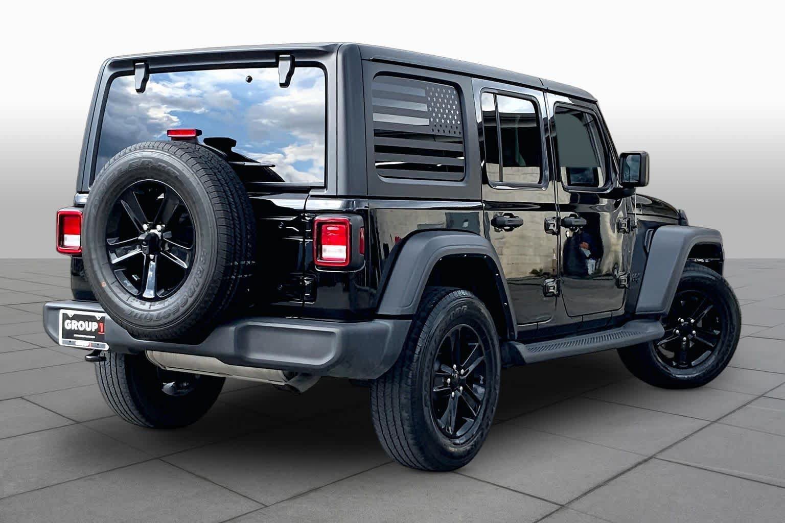 Used 2023 Jeep Wrangler Unlimited Sport AWD/4WD image 13