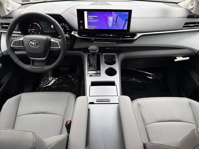 New 2026 Toyota Sienna XLE image 22