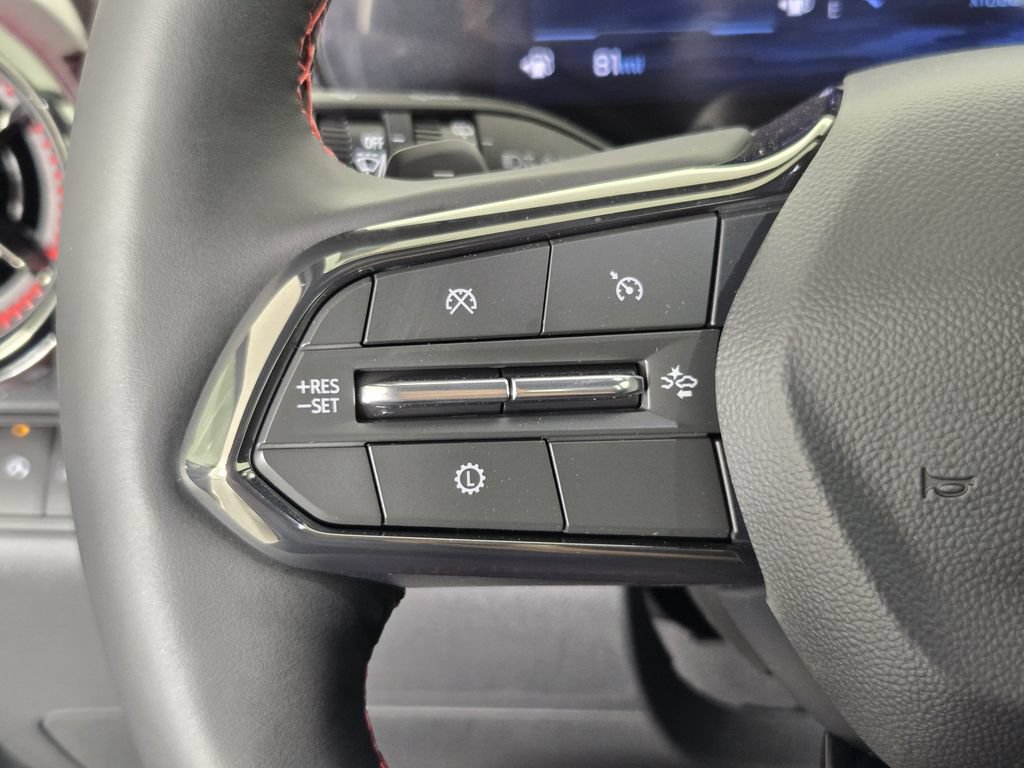 New 2026 Chevrolet Equinox RS FWD image 31