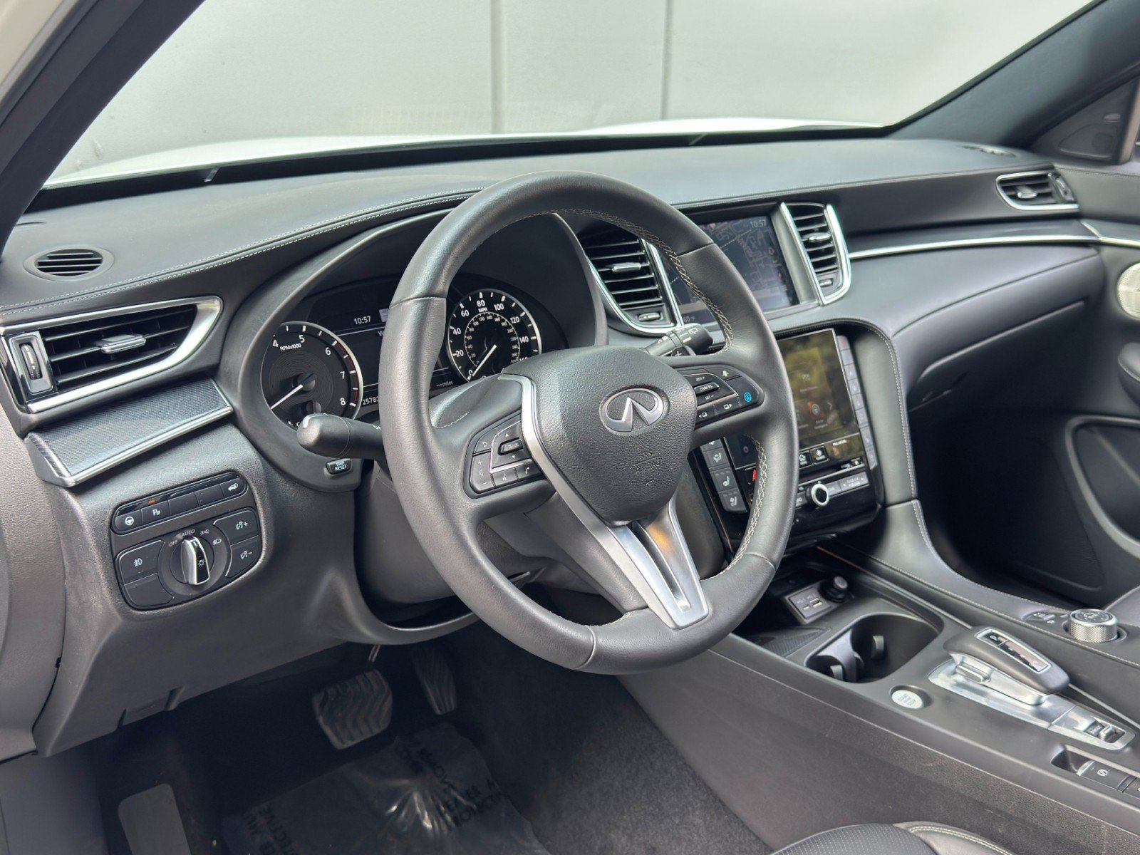 Used 2024 INFINITI QX50 Sport FWD image 13
